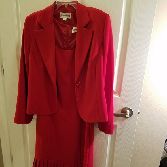 Dress with matching jacket - Picture 3 of 3